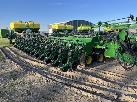 2023 John Deere DB90 Planter