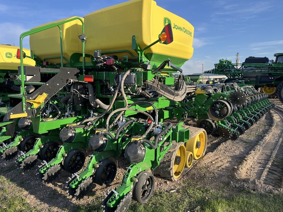 2023 John Deere DB90 Planter