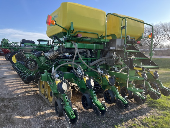 2023 John Deere DB90 Planter