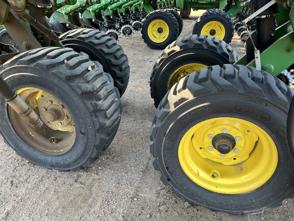 2017 John Deere DB90 Planter