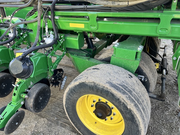 2017 John Deere DB90 Planter