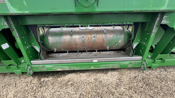 2018 John Deere 645FD Header Combine