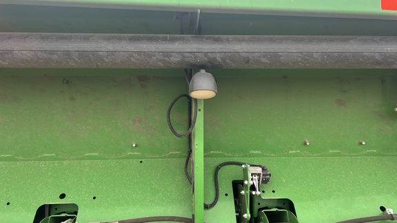 2018 John Deere 645FD Header Combine