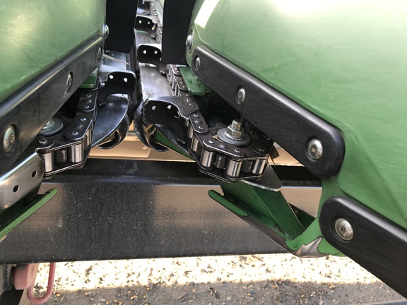 2022 John Deere C12R Header Corn Head