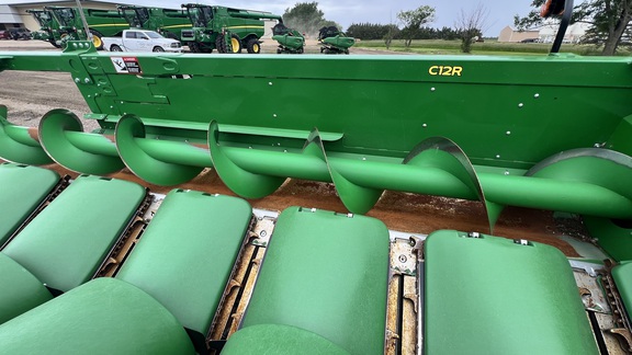 2022 John Deere C12R Header Corn Head