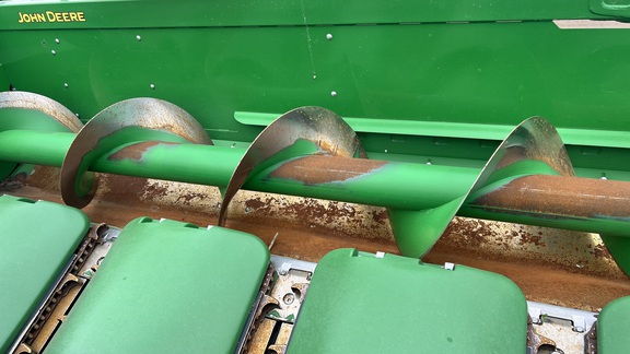 2022 John Deere C12R Header Corn Head