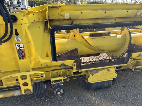 2023 John Deere 659 Header Forage