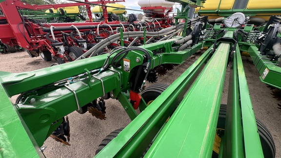 2021 John Deere DB60 Planter