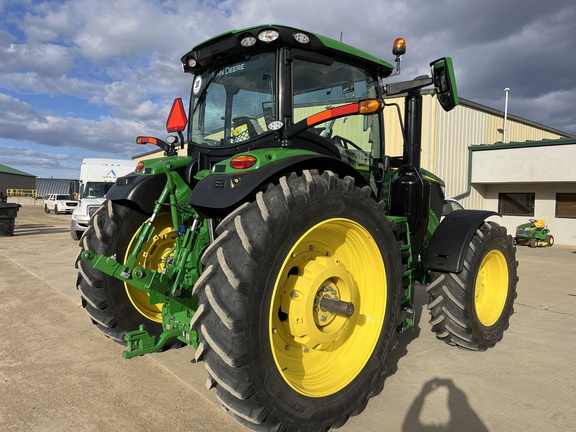 2022 John Deere 6R 250 Tractor