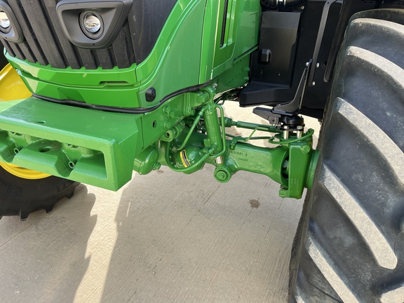 2022 John Deere 6R 250 Tractor