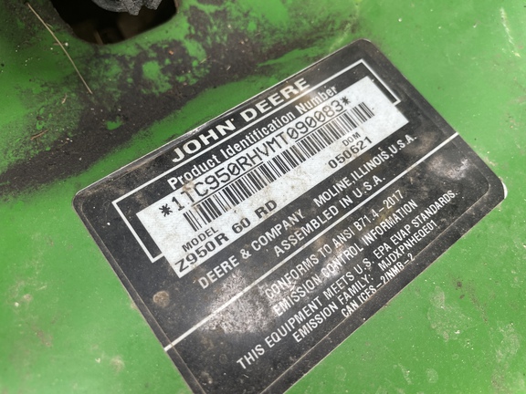 2021 John Deere Z950R Mower/Zero Turn