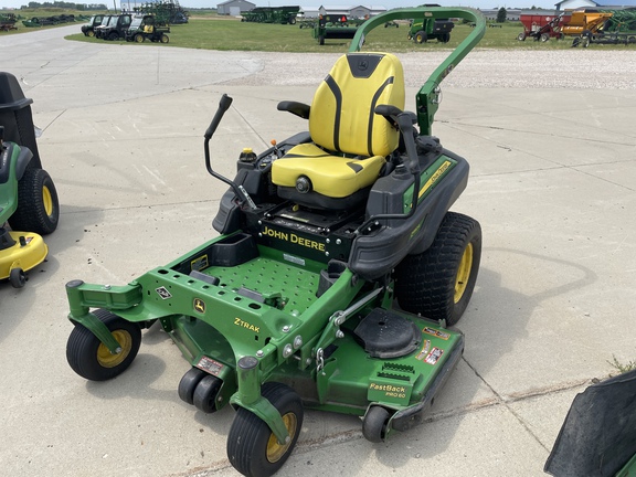 2021 John Deere Z950R Mower/Zero Turn