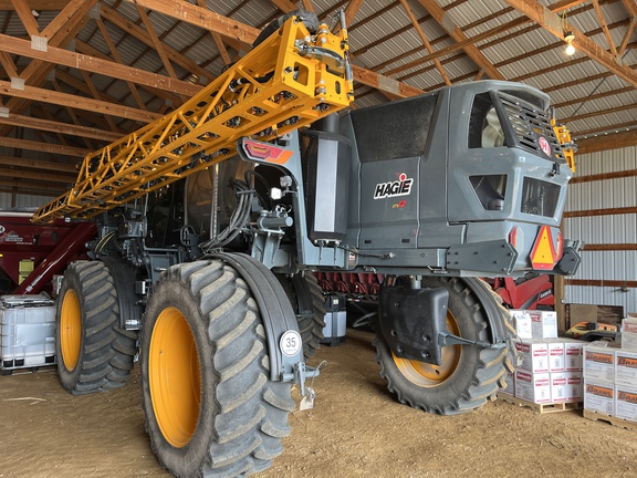 2022 Hagie STS12 Sprayer/High Clearance