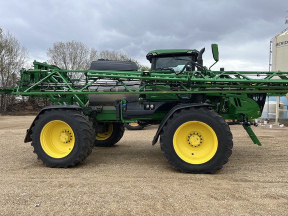 2023 John Deere 612R Sprayer/High Clearance