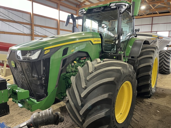 2023 John Deere 8R 410 Tractor