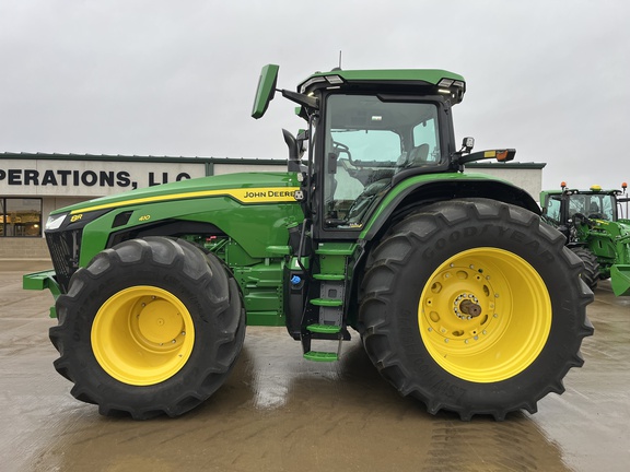 2023 John Deere 8R 410 Tractor