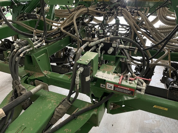 2021 John Deere N540C Air Seeder