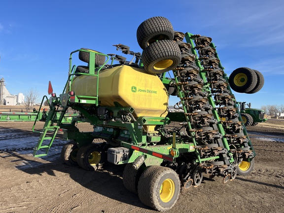 2021 John Deere N540C Air Seeder