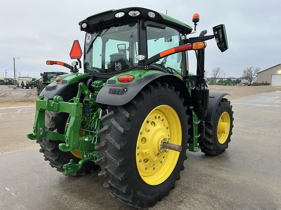 2022 John Deere 6R 165 Tractor