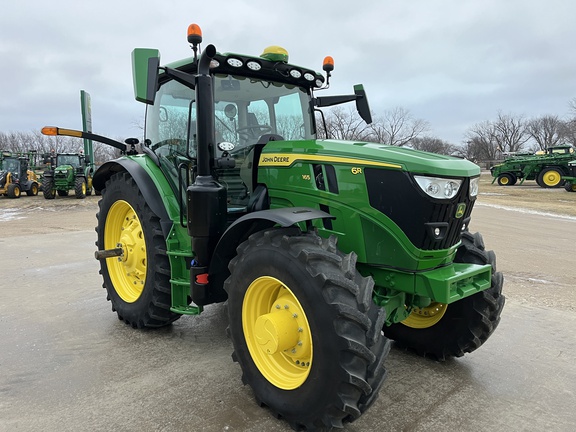 2022 John Deere 6R 165 Tractor