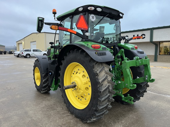 2022 John Deere 6R 165 Tractor