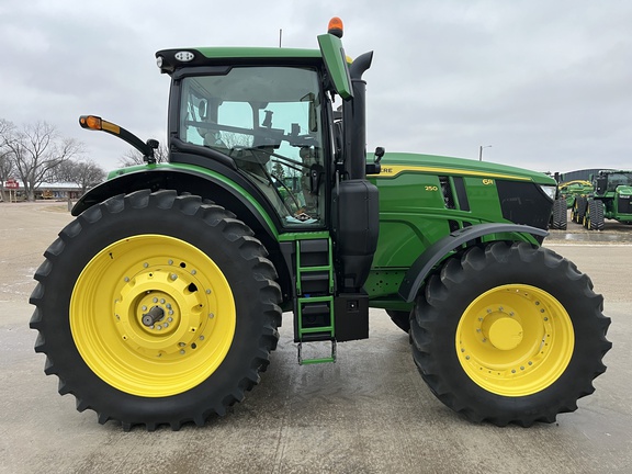 2024 John Deere 6R 250 Tractor