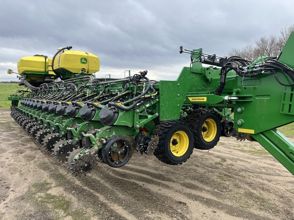 2024 John Deere DB80 Planter