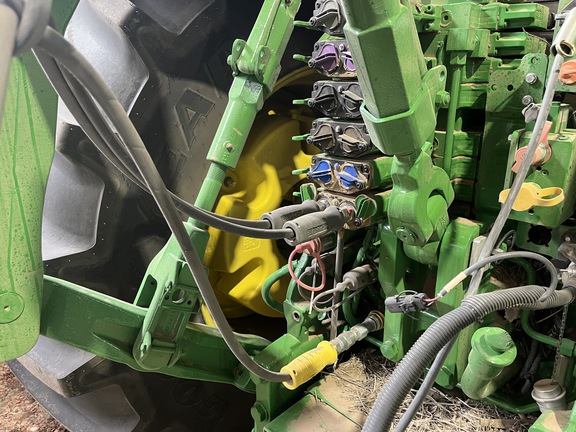 2023 John Deere 8R 410 Tractor