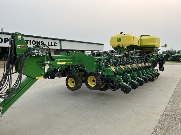 2023 John Deere DB60 Planter