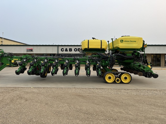 2023 John Deere DB60 Planter