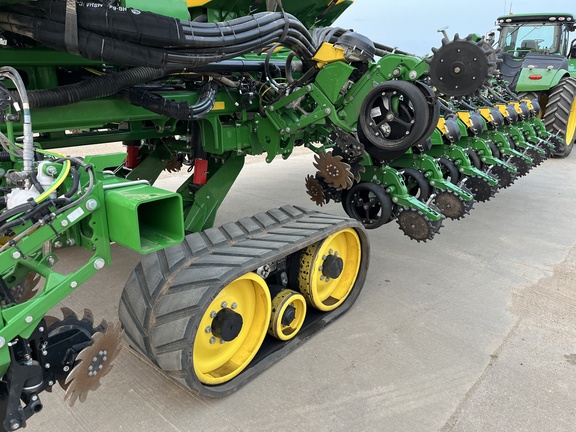 2023 John Deere DB60 Planter