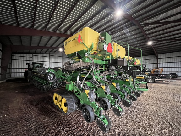 2024 John Deere DB80 Planter