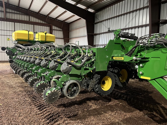 2024 John Deere DB80 Planter