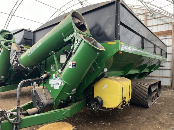 2020 Brent 2596 Grain Cart