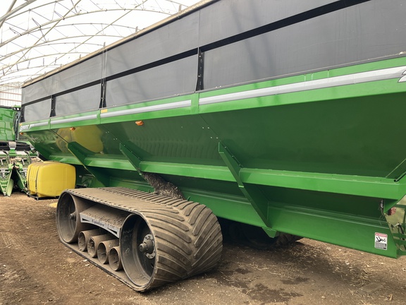 2020 Brent 2596 Grain Cart