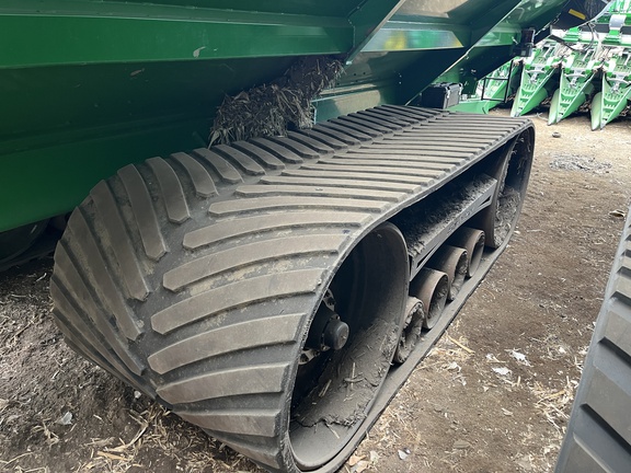 2020 Brent 2596 Grain Cart