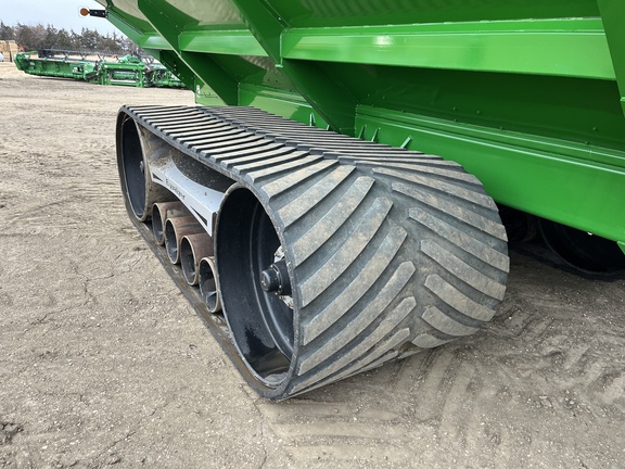 2020 Brent 2596 Grain Cart