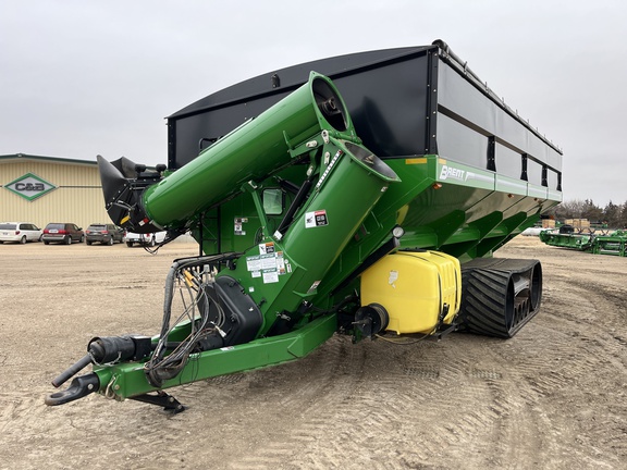 2020 Brent 2596 Grain Cart