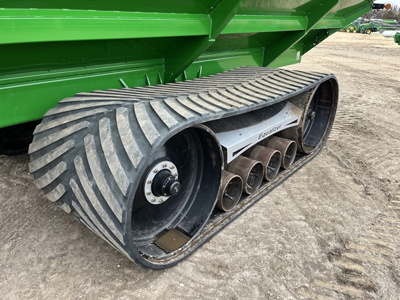 2020 Brent 2596 Grain Cart