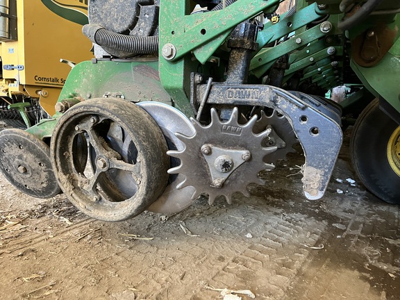 2014 John Deere DB44 Planter