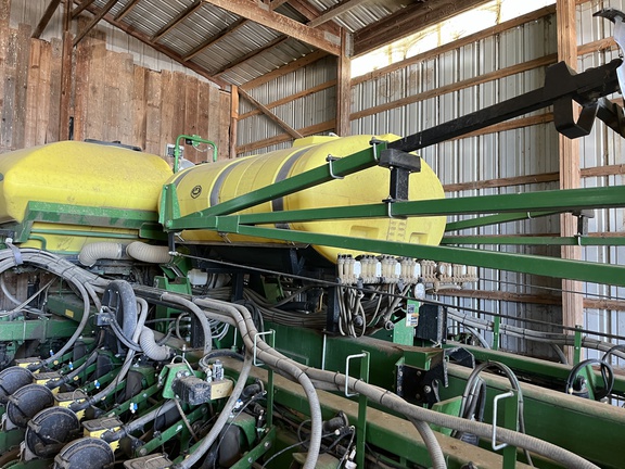 2014 John Deere DB44 Planter