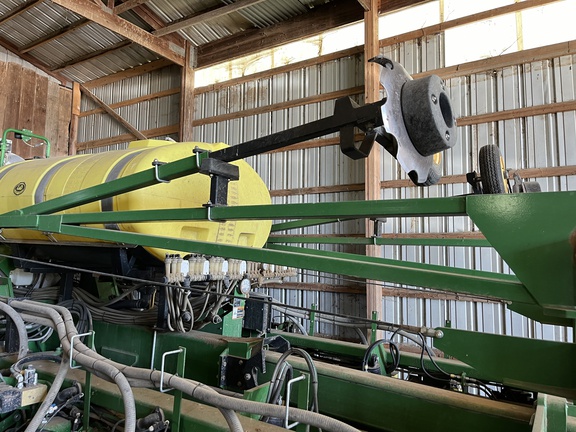 2014 John Deere DB44 Planter