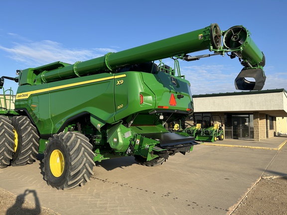2024 John Deere X9 1100 Combine
