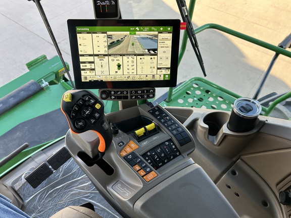 2024 John Deere X9 1100 Combine