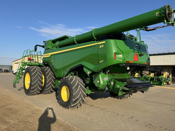 2024 John Deere X9 1100 Combine