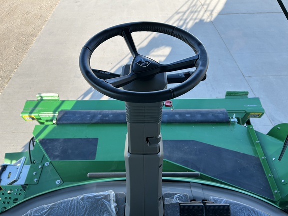 2024 John Deere X9 1100 Combine