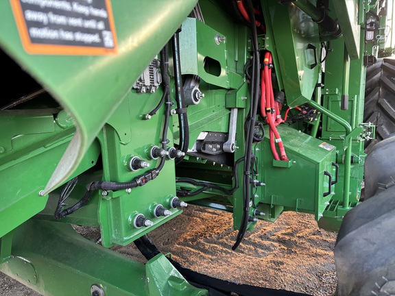 2024 John Deere X9 1100 Combine