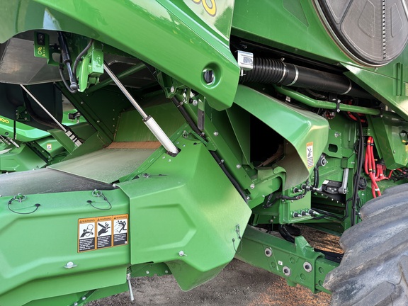 2024 John Deere X9 1100 Combine