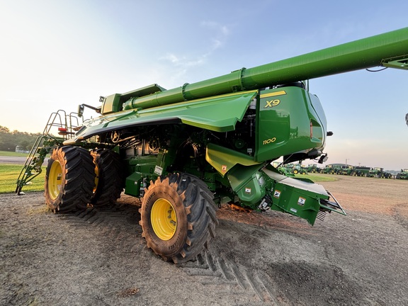 2024 John Deere X9 1100 Combine