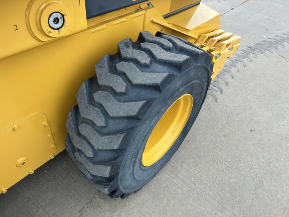 2023 John Deere 330G Skid Steer Loader
